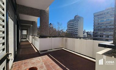 Venta departamento 5 dormitorios con cochera y baulera