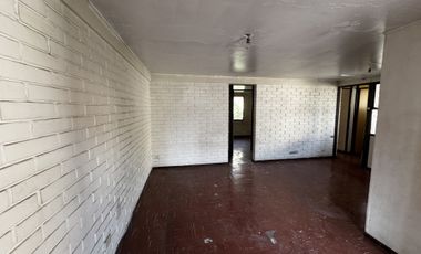 Casa en venta c/ estacionamiento en Zapadores
