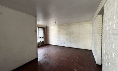 Casa en venta c/ estacionamiento en Zapadores