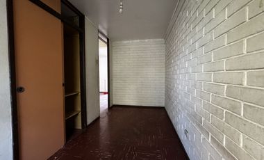 Casa en venta c/ estacionamiento en Zapadores