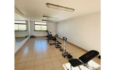 DESIERTO PROPIEDADES ARRIENDA – DEPARTAMENTO EN EDIFICIO ATACAMA