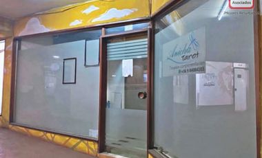 Local Comercial en Galería Calle Condell Ideal para Oficinas