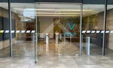 Venta Estacionamiento y Bodega Las Condes/ Destino Comercial