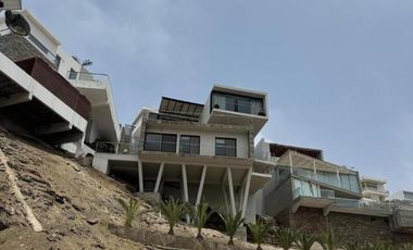 CASA DE PLAYA EN VENTA EN CLUB NÁUTICO POSEIDÓN – VISTA AL MAR | PISCINA Y 5 DORMITORIOS