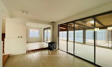 Palmilla, Linda Casa en Condominio
