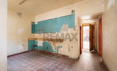 Inversión Estratégica, Casa Comercial