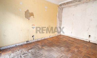 Inversión Estratégica, Casa Comercial