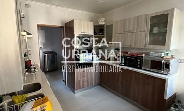 Gran casa en Jardín Del Mar