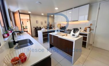 CASA EN CONDOMINIO INTERIOR IMPECABLE Y EN ESTADO COMO NUEVA