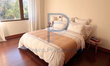 CASA EN CONDOMINIO INTERIOR IMPECABLE Y EN ESTADO COMO NUEVA