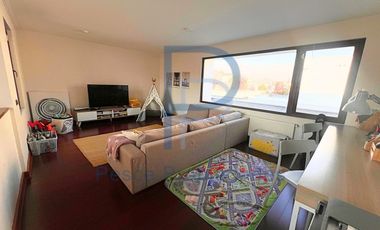 CASA EN CONDOMINIO INTERIOR IMPECABLE Y EN ESTADO COMO NUEVA