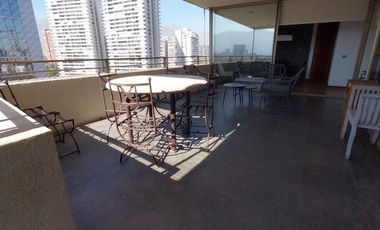 Departamento en Av. Pdte. Kennedy 5700