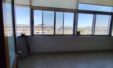Oficina en alquiler en edificio Puerta Norte , Nordelta