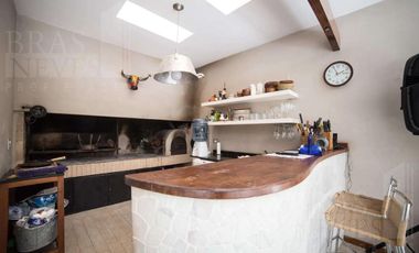 Residencia exclusiva totalmente renovada en Olivos!