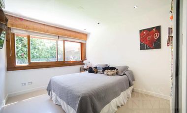 Residencia exclusiva totalmente renovada en Olivos!