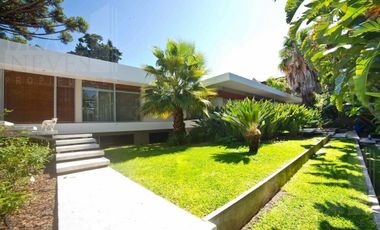 Residencia exclusiva totalmente renovada en Olivos!