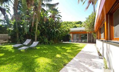 Residencia exclusiva totalmente renovada en Olivos!