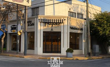 Constitución  y Ayacucho - Local en esquina - Venta - San Fernando
