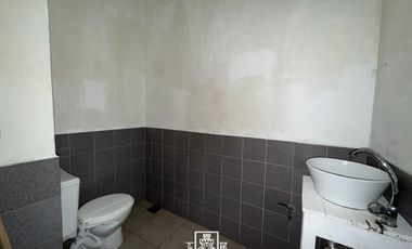 Constitución  y Ayacucho - Local en esquina - Venta - San Fernando