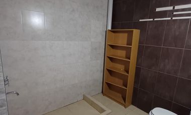 Casa en Alquiler en La Sexta Sección, Ciudad| 3 dormitorios, 3 baños, cochera, pileta