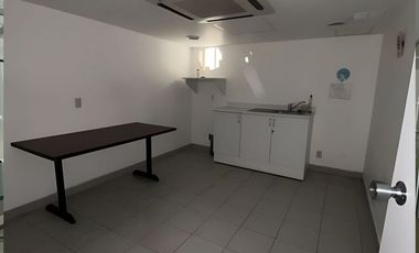 EDIFICIO COMERCIAL AAA ~ CI/3/30 ~ CON PRECIO NEGOCIABLE SOBRE PERIFÉRICO
