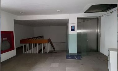 EDIFICIO COMERCIAL AAA ~ CI/3/30 ~ CON PRECIO NEGOCIABLE SOBRE PERIFÉRICO