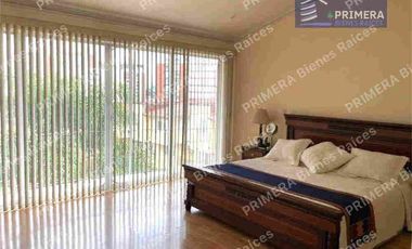 CASA EN VENTA EN INTERLOMAS, EN HACIENDA DE LAS PALMAS.