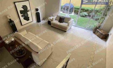 CASA EN VENTA EN INTERLOMAS, EN HACIENDA DE LAS PALMAS.