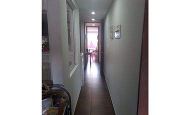 SE VENDE HERMOSO PENTHOUSE EN ALGARRA 3