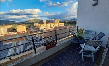 SE VENDE HERMOSO PENTHOUSE EN ALGARRA 3