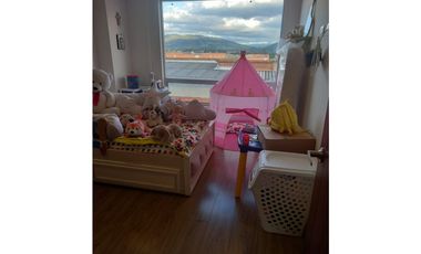 SE VENDE HERMOSO PENTHOUSE EN ALGARRA 3
