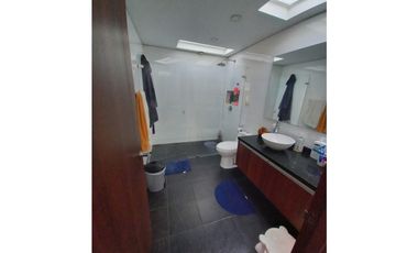 SE VENDE HERMOSO PENTHOUSE EN ALGARRA 3
