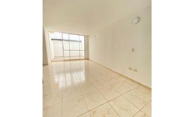 CASA EN VENTA EN PALMIRA OASIS DE LA ITALIA 2 NIVELES