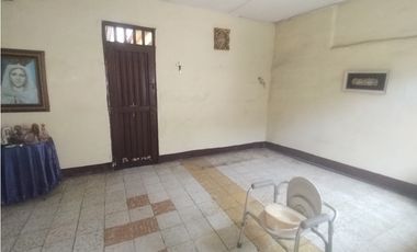 CASA AMPLIA EN VENTA EN PALMIRA BARRIO NUEVO