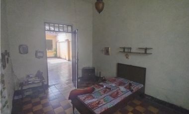 CASA AMPLIA EN VENTA EN PALMIRA BARRIO NUEVO