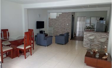 CASA EN VENTA PALMIRA BARRIO ALICANTO DOS PISOS