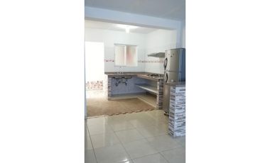 CASA EN VENTA PALMIRA BARRIO ALICANTO DOS PISOS