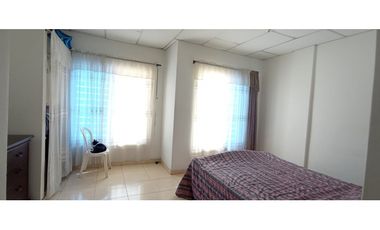 CASA EN VENTA PALMIRA BARRIO ALICANTO DOS PISOS