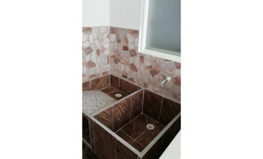 CASA EN VENTA PALMIRA BARRIO ALICANTO DOS PISOS