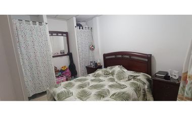 CASA EN VENTA PALMIRA BARRIO ALICANTO DOS PISOS