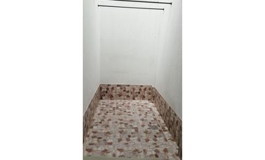 CASA EN VENTA PALMIRA BARRIO ALICANTO DOS PISOS