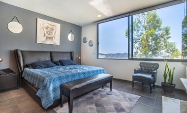 Casa con Roof Garden y Vista 360° al Valle · Zibatá · 300 m² · 3 Rec