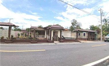 VENDO CASA ESPACIOSA EN VARITAL BOQUERON