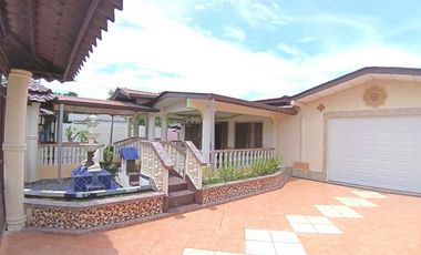 VENDO CASA ESPACIOSA EN VARITAL BOQUERON