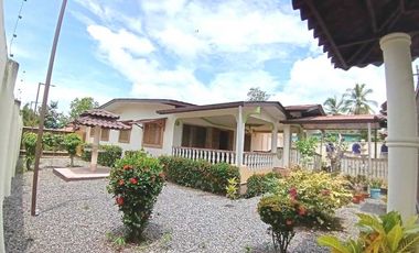 VENDO CASA ESPACIOSA EN VARITAL BOQUERON