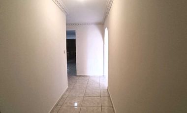 VENDO CASA ESPACIOSA EN VARITAL BOQUERON