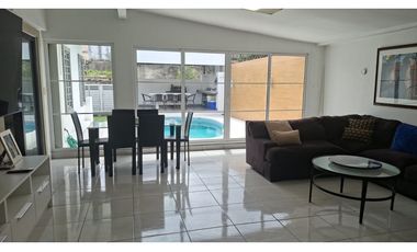 VENDO CASA EN ALTO DE PANAMA (recién remodelada)