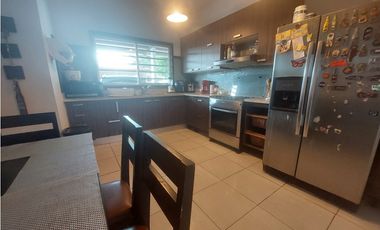 VENDO CASA EN ALTO DE PANAMA (recién remodelada)