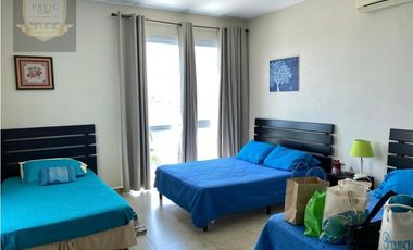 VENTA DE APARTAMENTO EN FOUNDERS 4, PLAYA BLANCA (MC)