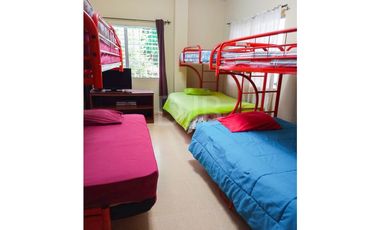 ALQUILO CASA AMOBLADA con piscina en Coronado $1.500 SEIS MESES Min